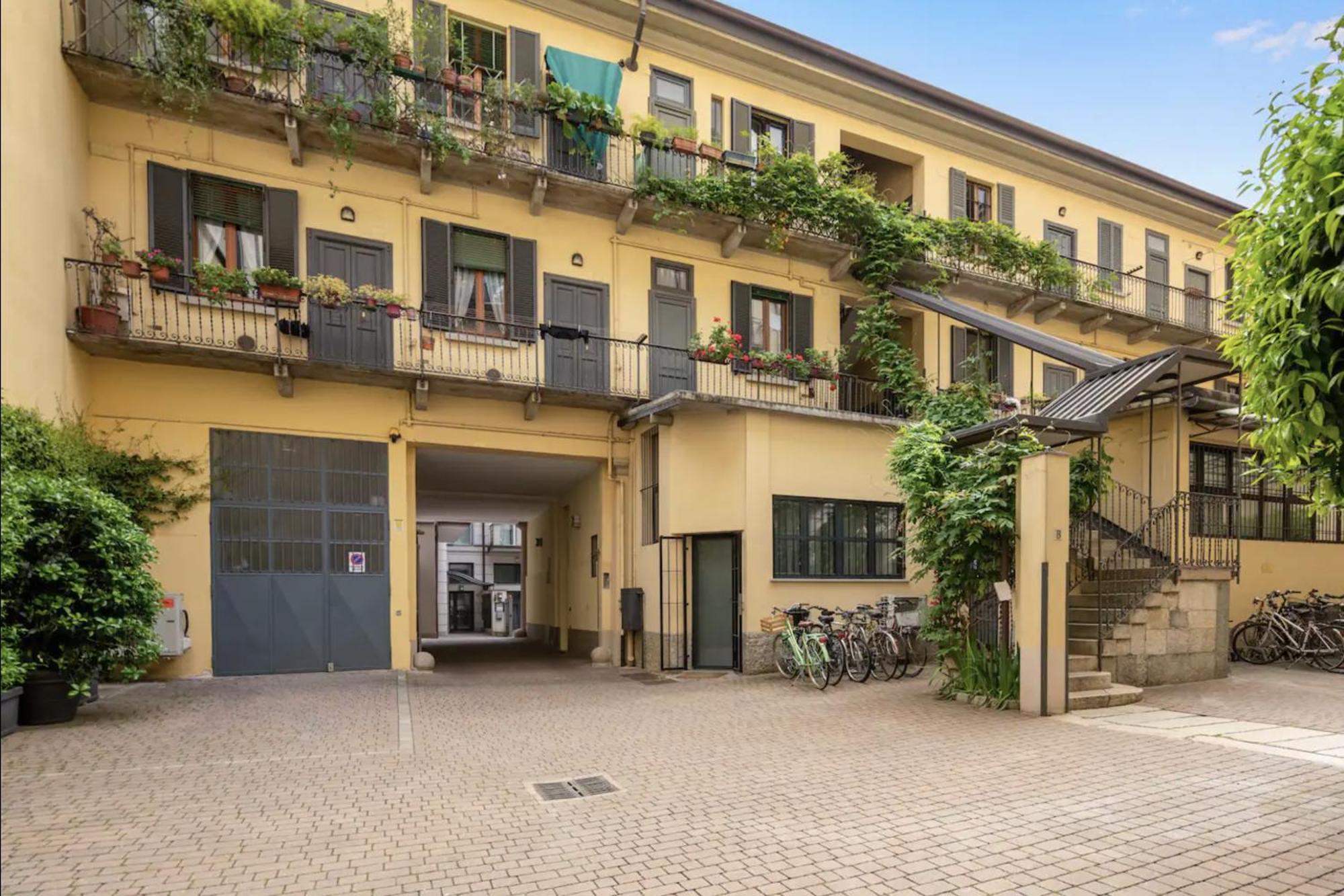 Modern Loft In Porta Venezia - Hosted By Sweetstay Milano Ngoại thất bức ảnh